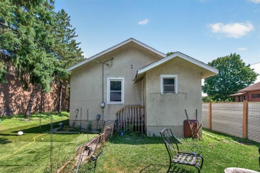 1461 7th Street W, Saint Paul, MN 55102