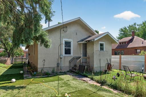 1461 7th Street W, Saint Paul, MN 55102