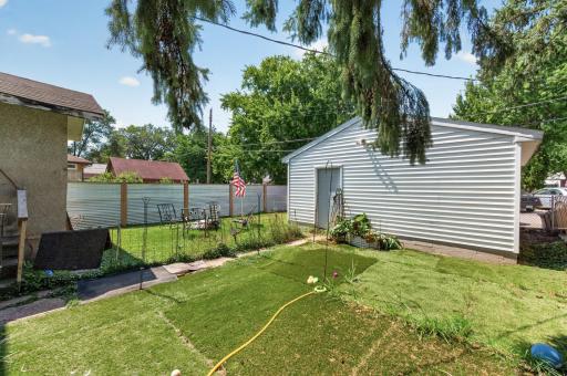 1461 7th Street W, Saint Paul, MN 55102