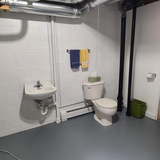 Lower Level 1/2 Bath