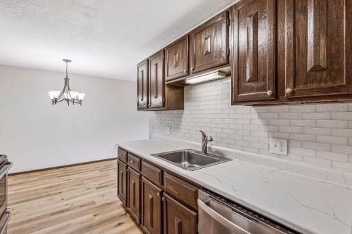 4009 Heritage Hills Drive, 207, Bloomington, MN 55437