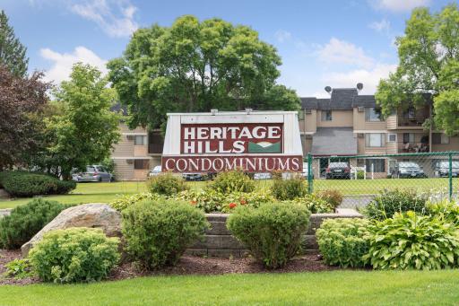 4009 Heritage Hills Drive, 207, Bloomington, MN 55437