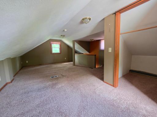 2325 Ironwood Avenue, Slayton, MN 56172