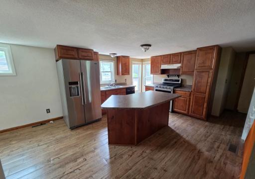 2325 Ironwood Avenue, Slayton, MN 56172