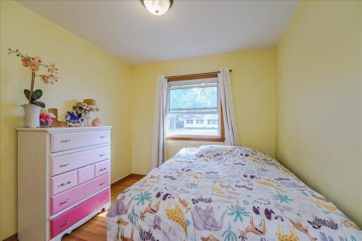 30-Bedroom 1.jpg