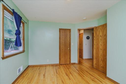 35-Bedroom 3.jpg