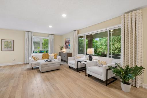 Spacious living room