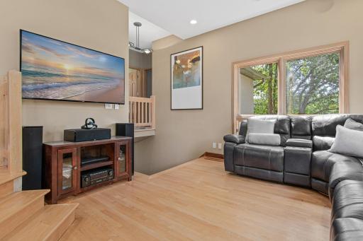 6300 Rolling Hills Dr, White Bear Township, MN-5.jpg