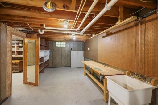 8557 Highway 21 N, Babbitt, MN 55706