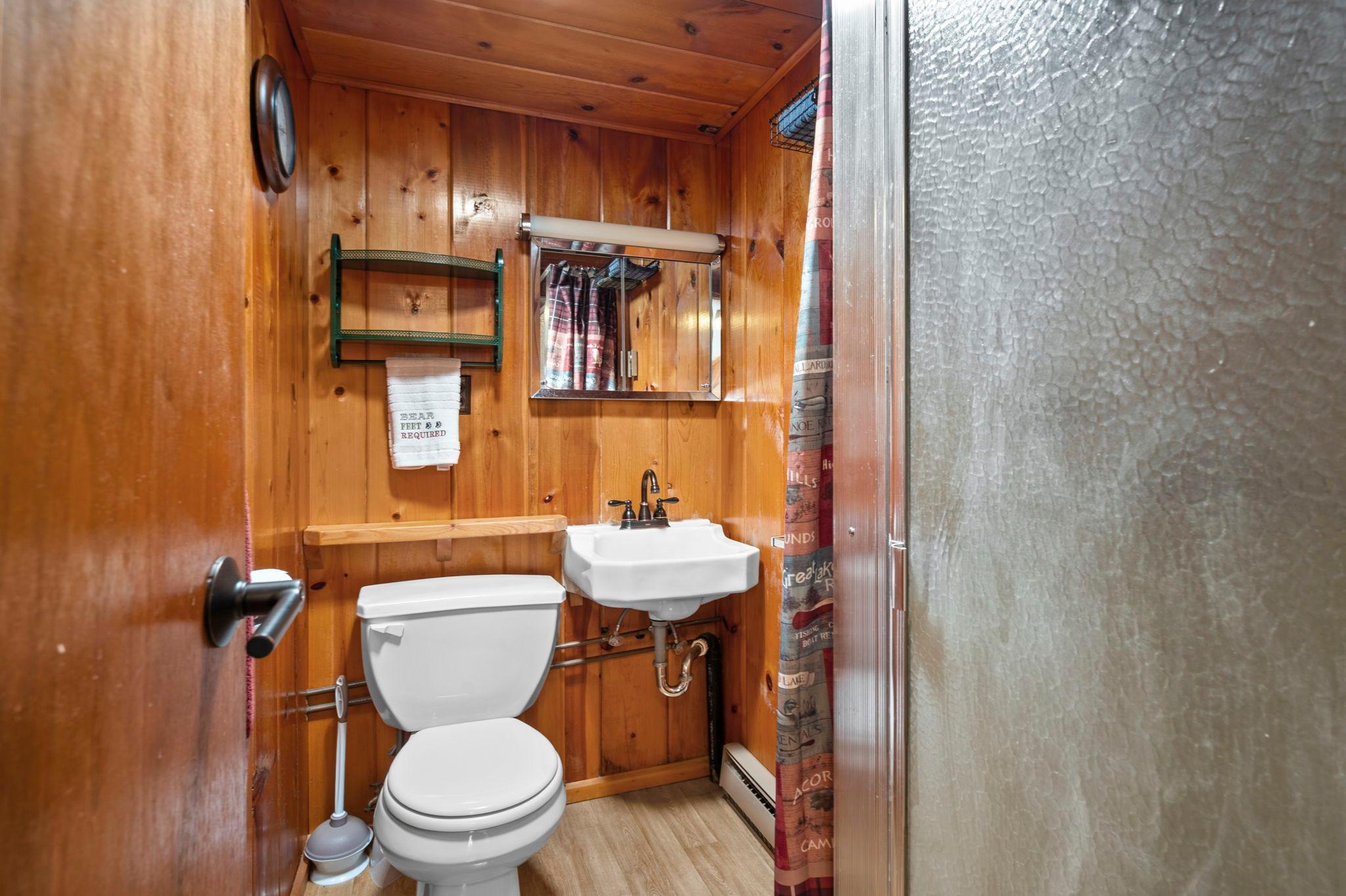 3/4 bath in the cabin