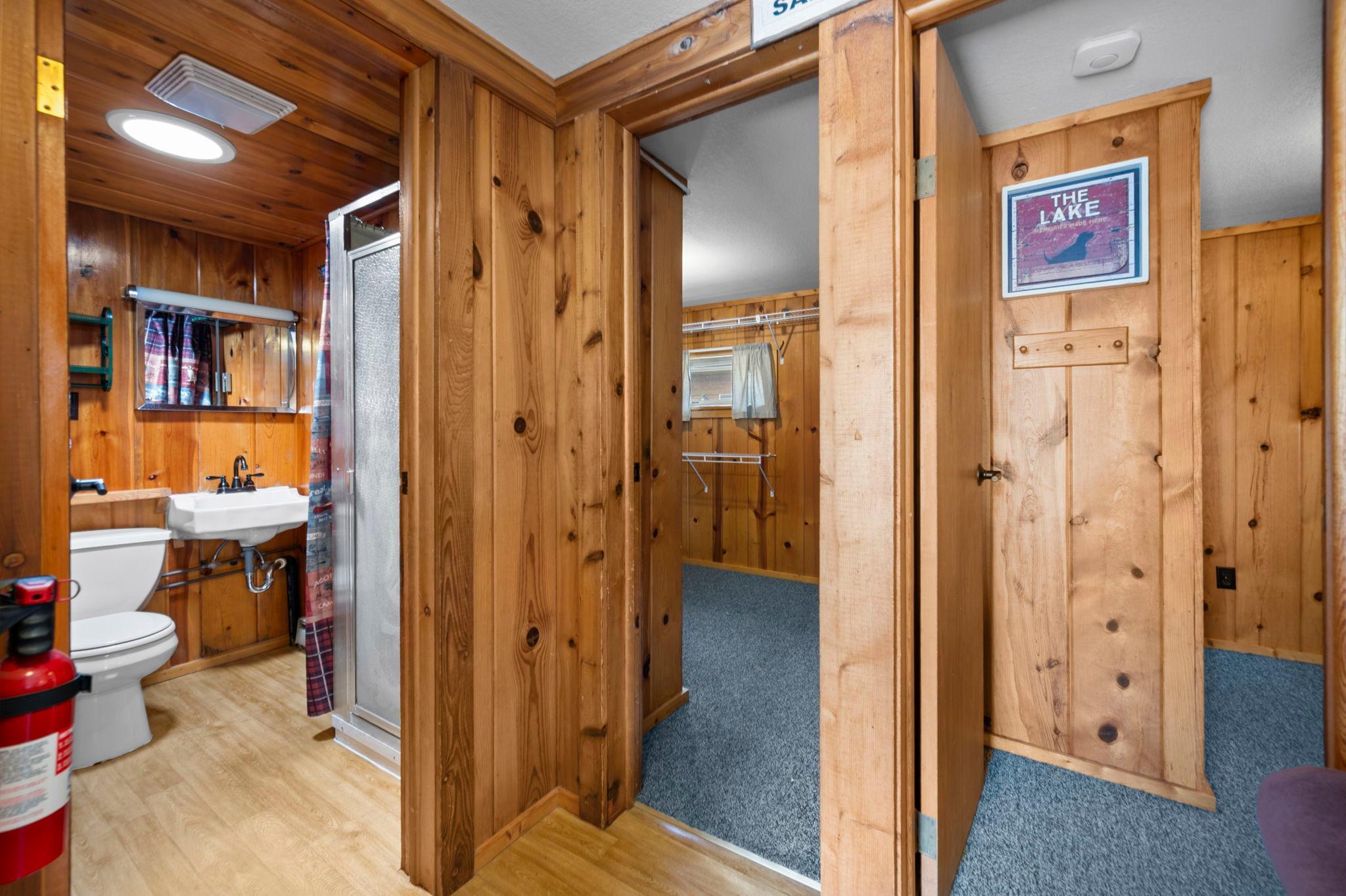 20-web-or-mls-27869 Kovarik Rd-50.jpg