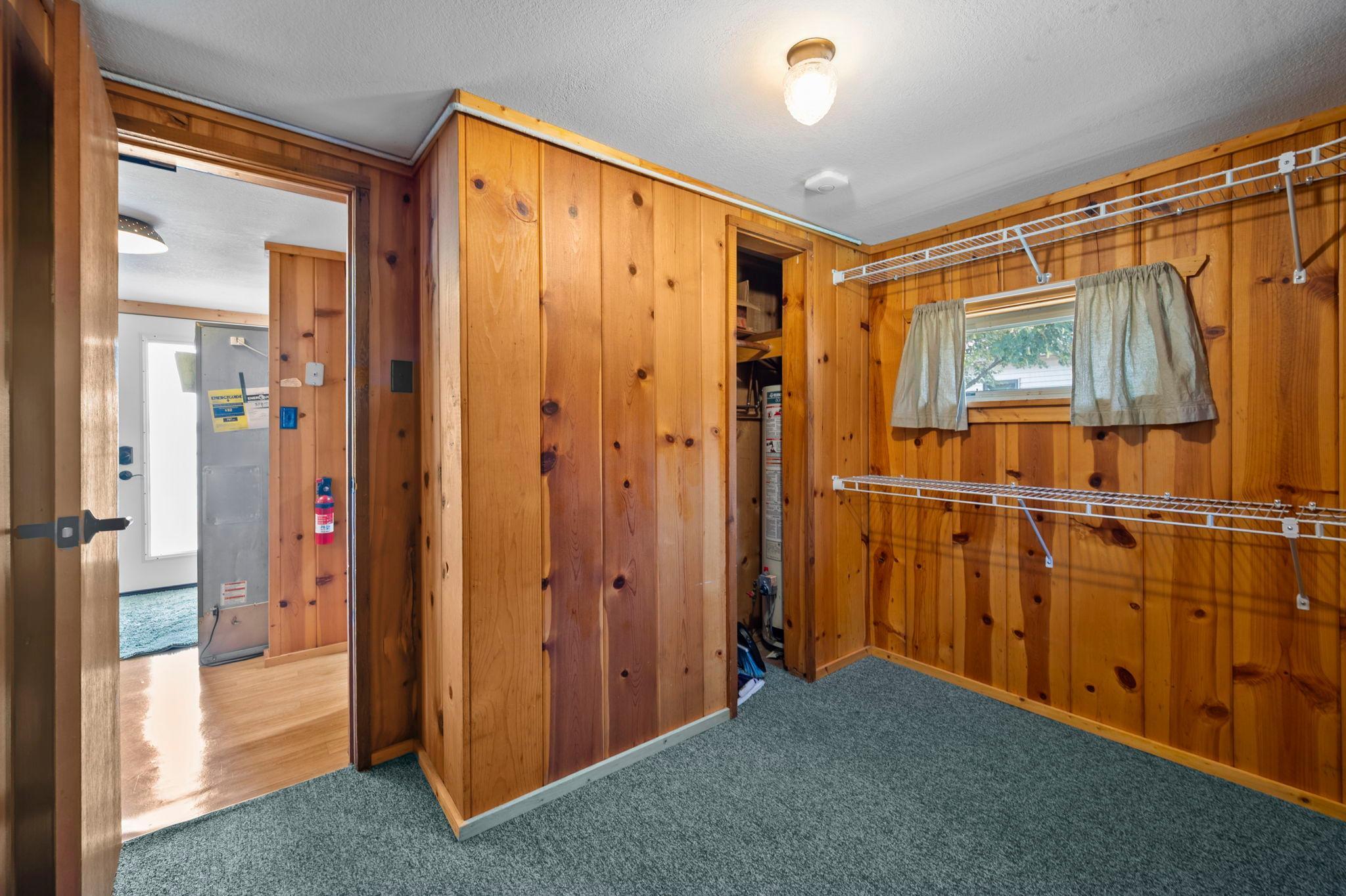 24-web-or-mls-27869 Kovarik Rd-69.jpg