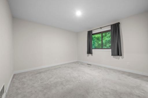 4113 Cj Cir SE, Prior Lake, MN 55372