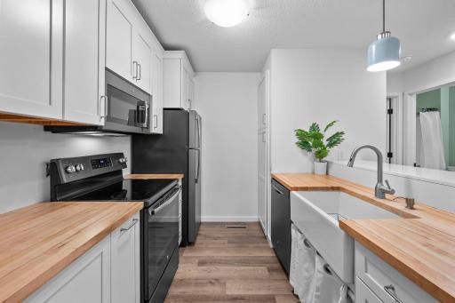 4113 Cj Cir SE, Prior Lake, MN 55372