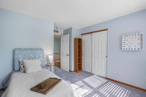 20336 Kensfield Trail, 1603, Lakeville, MN 55044
