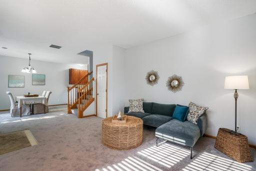 20336 Kensfield Trail, 1603, Lakeville, MN 55044