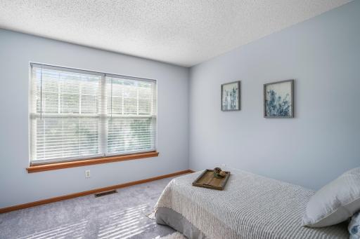 20336 Kensfield Trail, 1603, Lakeville, MN 55044
