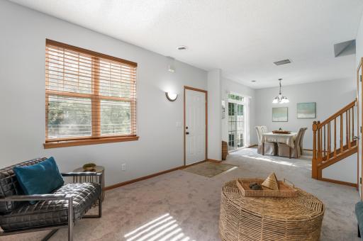 20336 Kensfield Trail, 1603, Lakeville, MN 55044