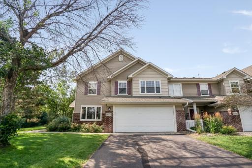 20336 Kensfield Trail, 1603, Lakeville, MN 55044