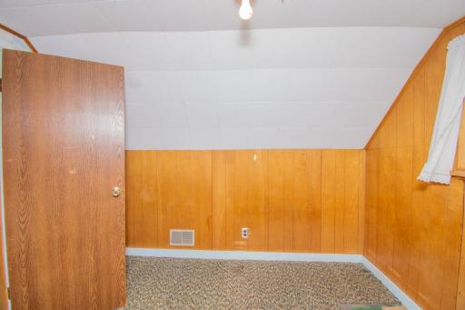 711 Lincoln Avenue SE, Bemidji, MN 56601