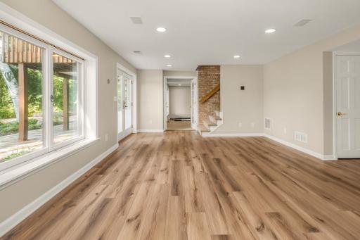 700 Arbogast Street, Shoreview, MN 55126