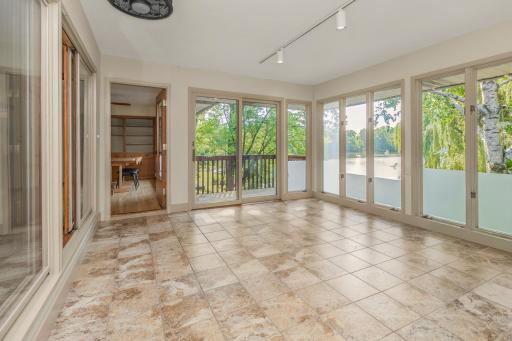 700 Arbogast Street, Shoreview, MN 55126
