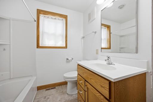 Bathroom Main Floor
