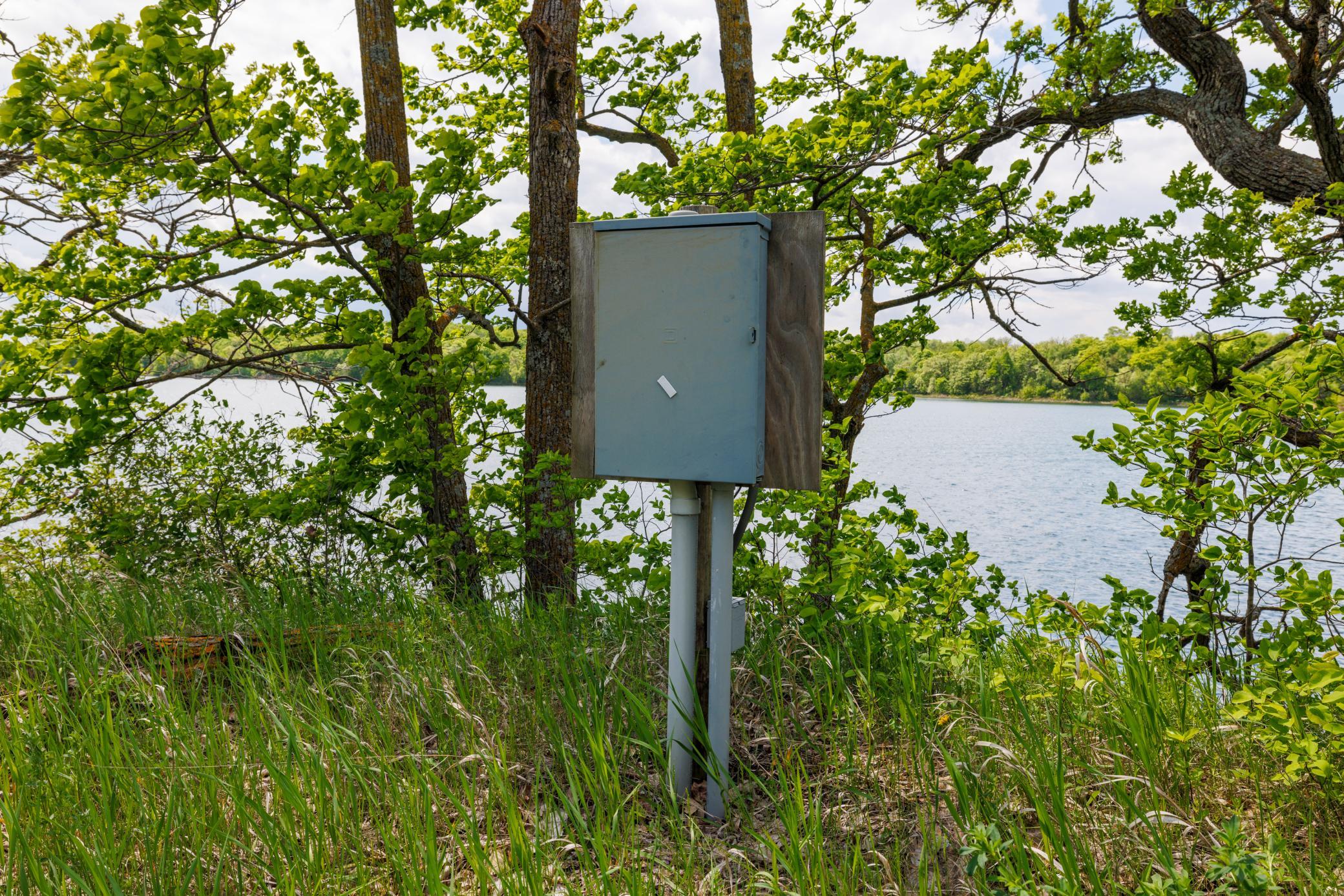Amdak_Smith Lake Lot-13.jpg