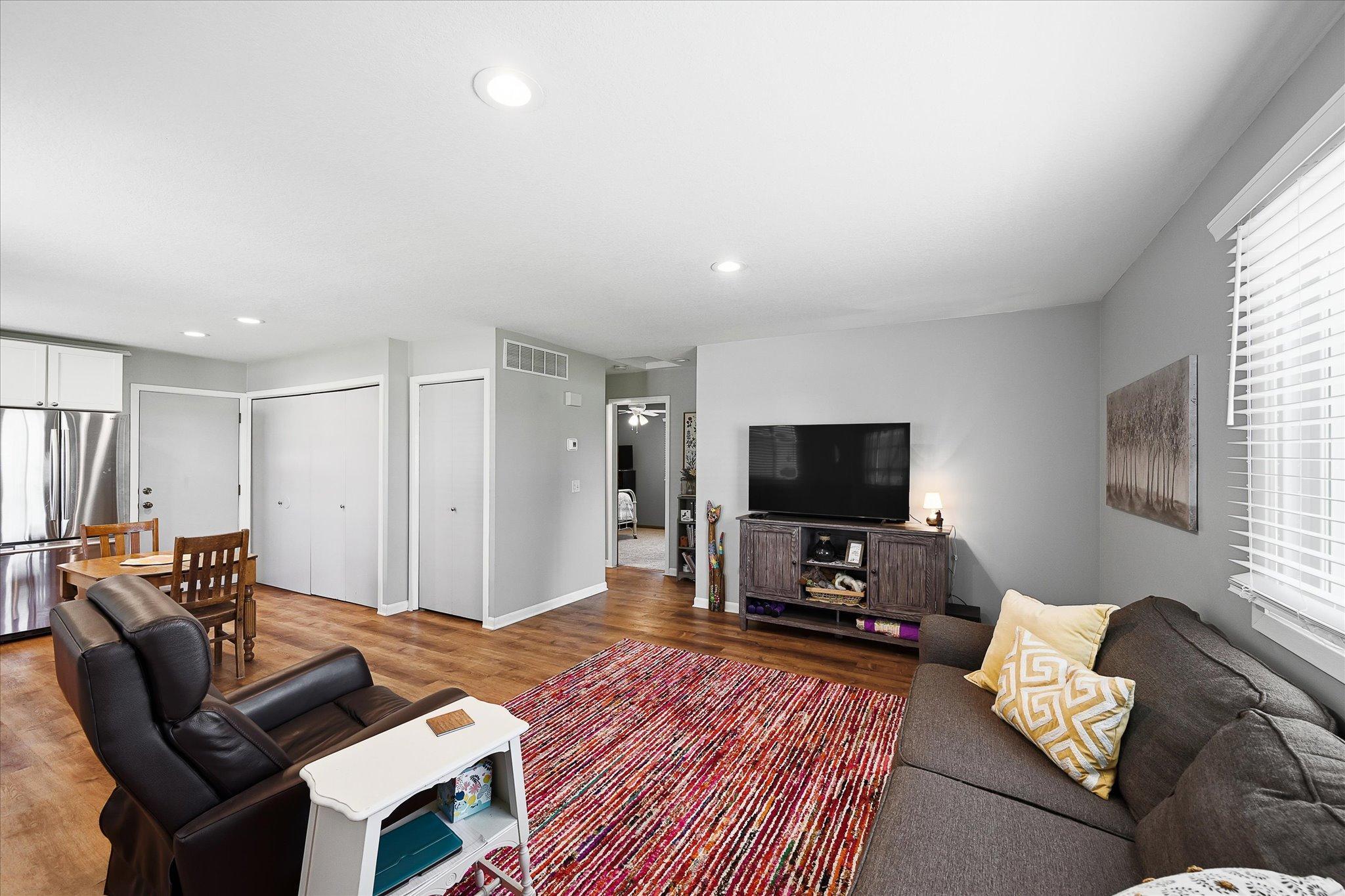 Comfortable, flexible and open this bright layout is clean and updated.