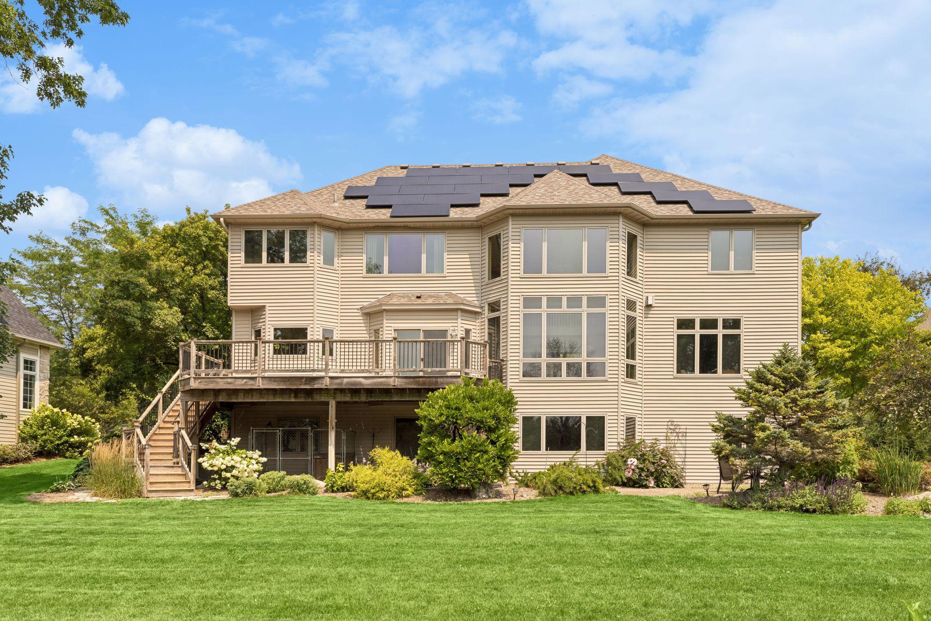 Wonderful greenspace for yard games and entertaining.