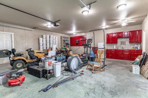 20733 E Dane Prairie Road, Fergus Falls, MN 56537