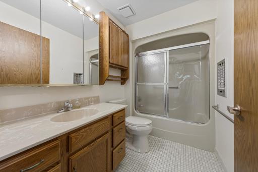 Third bathroom – full guest bath