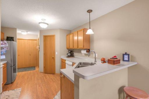 Kitchen (Before)