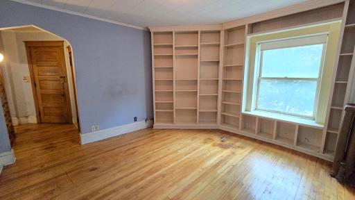1311 Yale (10).jpg