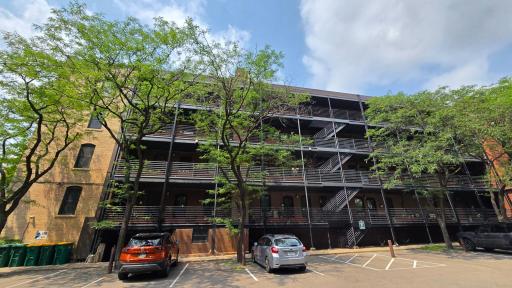 1311 Yale (21).jpg