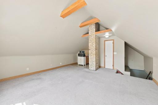 3740 bryant ave s_0211.jpg