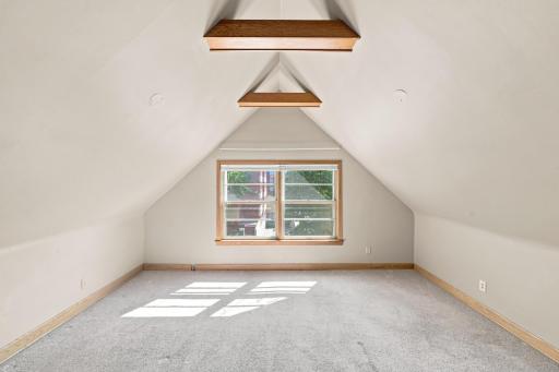 3740 bryant ave s_0226.jpg