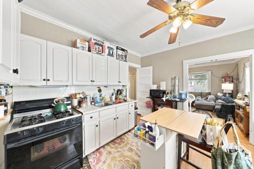 3740 bryant ave s_0071.jpg