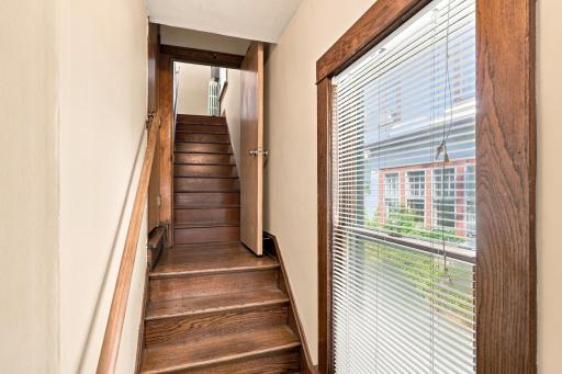 3740 bryant ave s_0111.jpg