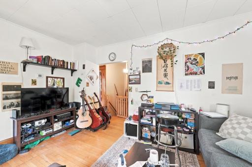 3740 bryant ave s_0126.jpg