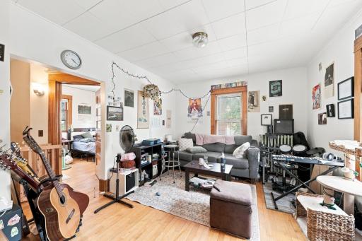 3740 bryant ave s_0116.jpg