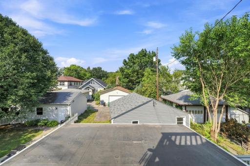 3740 bryant ave s_0181.jpg