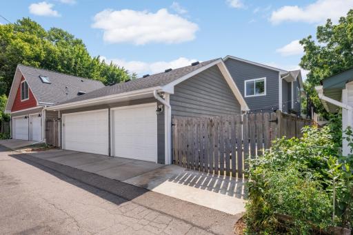 3 car garage