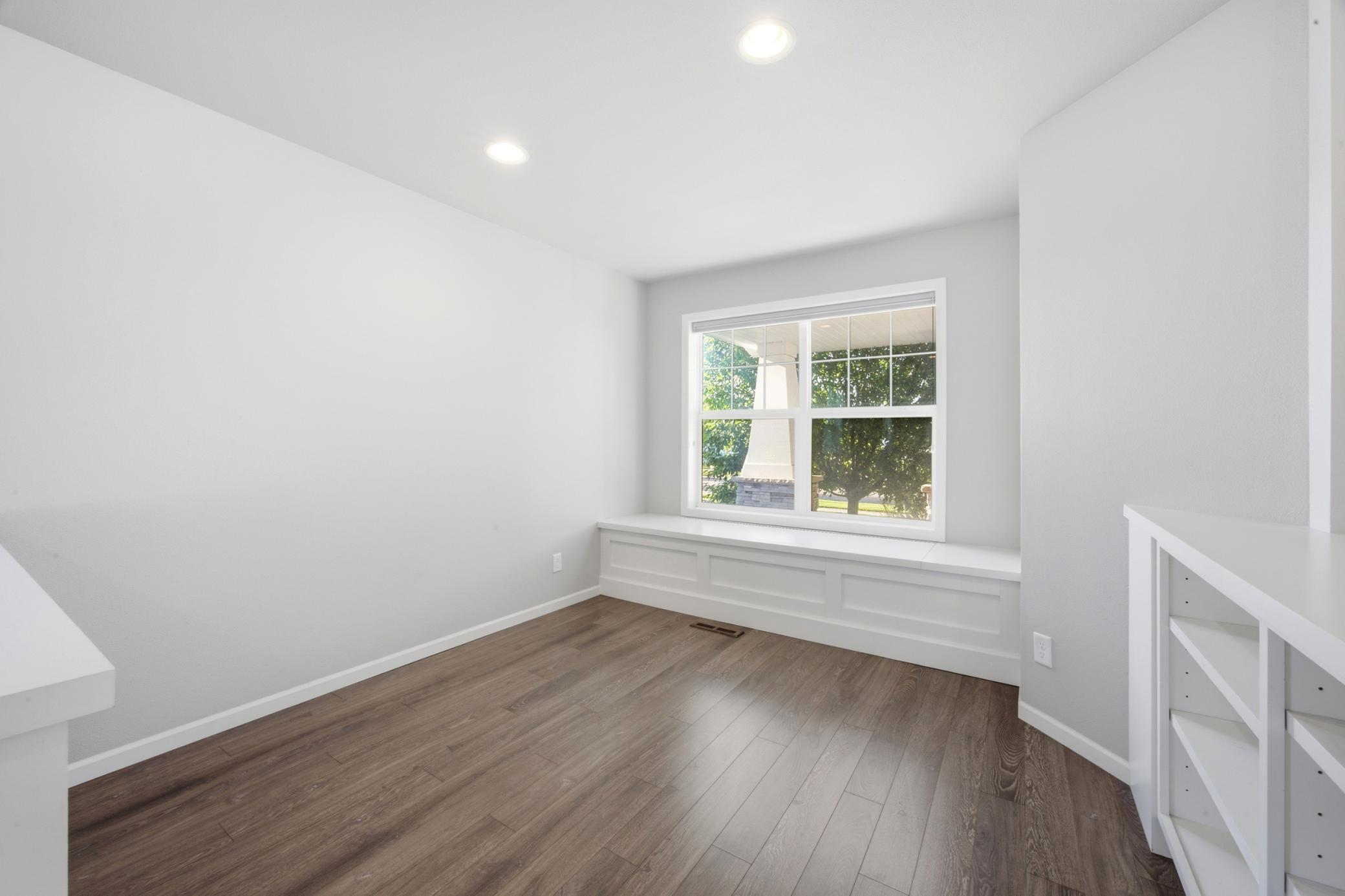Dining/Bonus/Flex Space