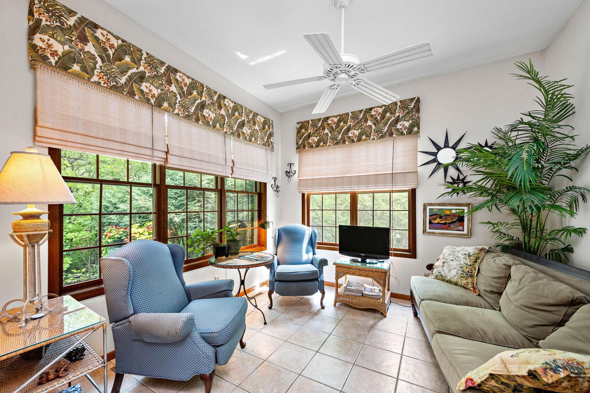main level sunroom - four season