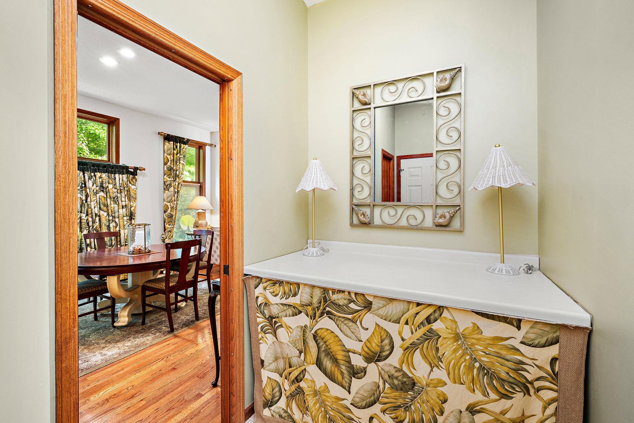 mudroom/laundry room - clever hidden washer & dryer