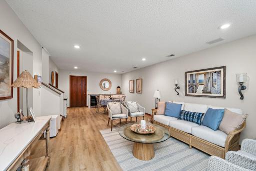 4678 Aspen Ridge Circle, Eagan, MN 55122