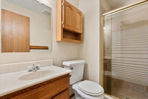 566 Donegal Circle, Shoreview, MN 55126