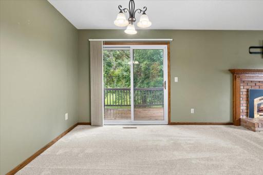 566 Donegal Circle, Shoreview, MN 55126