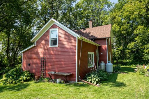 Upgraded & updated Electric and Plumbing